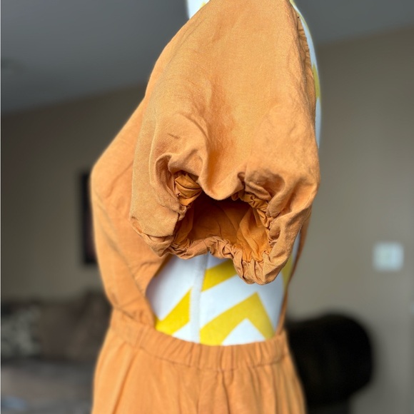 Astr Mustard Puff Sleeve Midi Dress - Picture 10 of 16